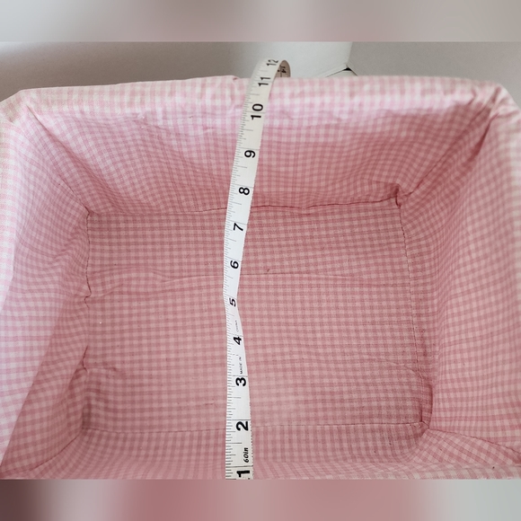 white wicker baskets with pink liner Storage Organizer Set Of 3 - Picture 13 of 16